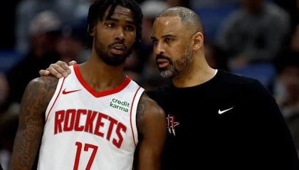 火箭又一悍将冲亿元合同：攻防一体能力超探花郎？