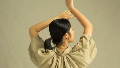 还是差点!张玉宁禁区弧顶远射中柱弹出,河南队逃过一劫